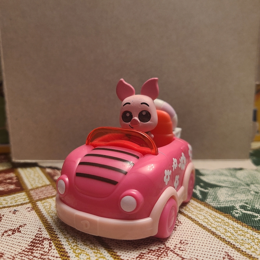 Disney doorables lets go vehicle